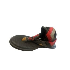 Sanuk Women's Yoga Sling Sandals Red Black‎ Chevron Shoes Yoga Mat Size 7